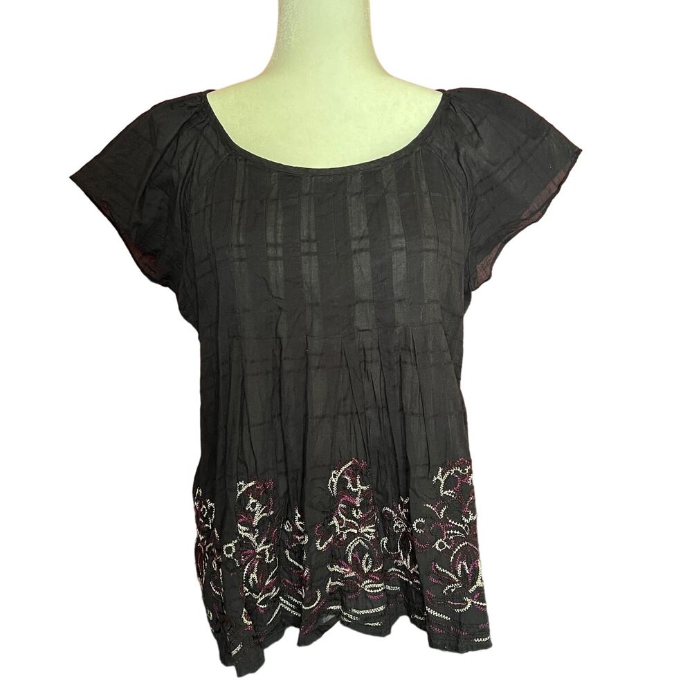 Calvin Klein Black Embroidered Blouse Cap Sleeves Size Large
